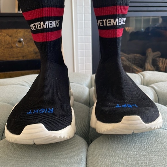 Vetements X Reebok Sock Sneakers - Picture 3 of 16